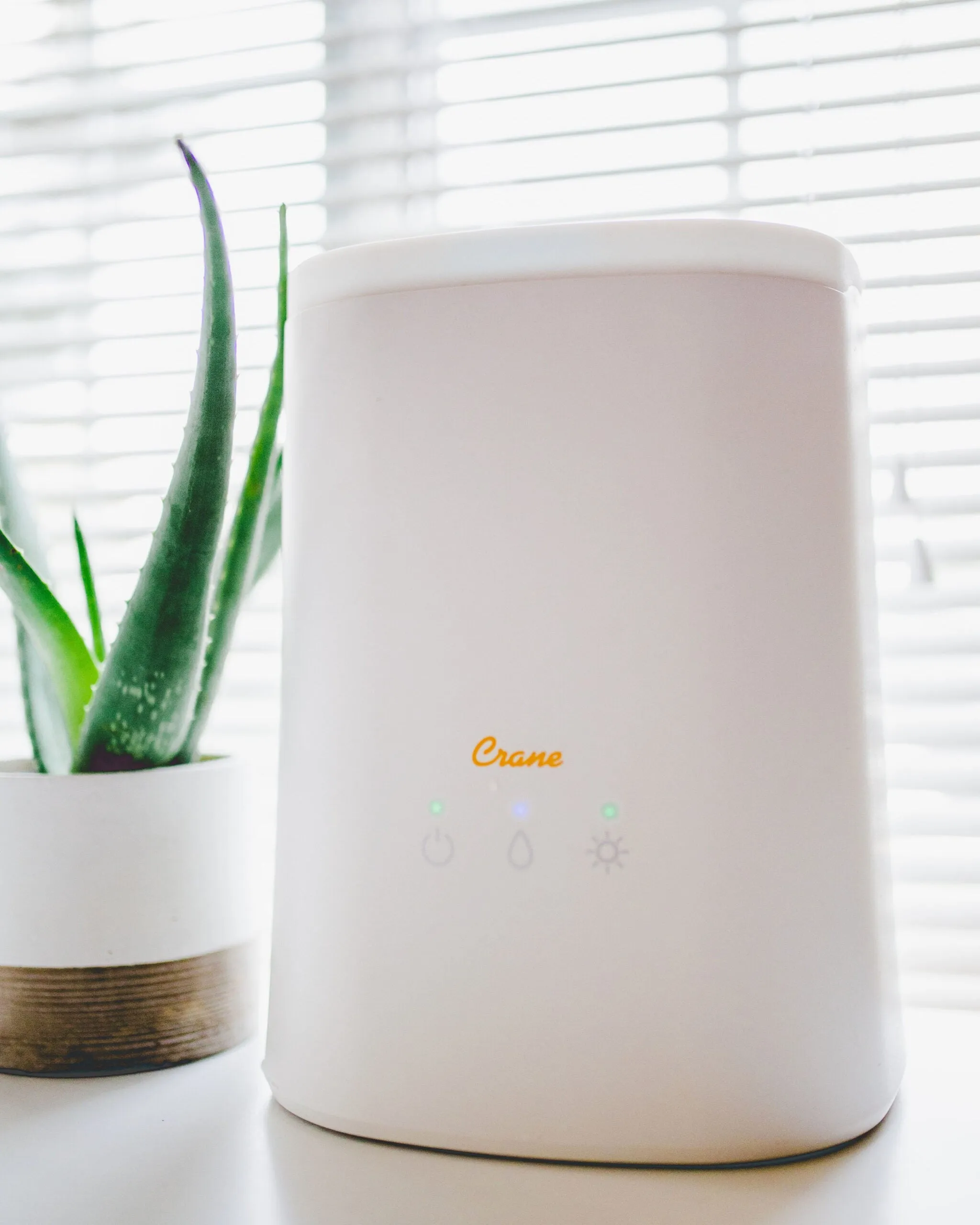 Crane Top Fill Cool Mist Humidifier White