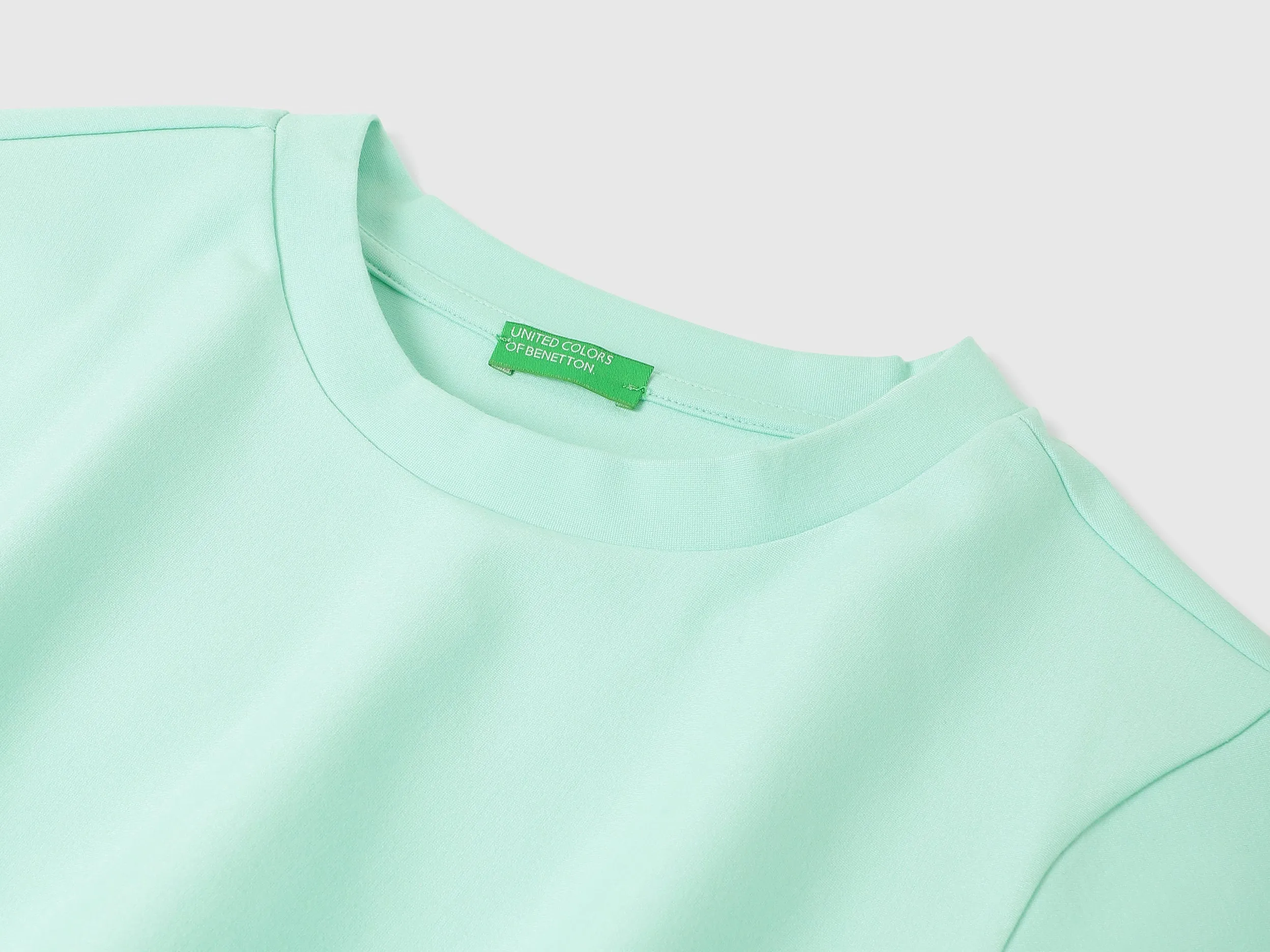 Crew Neck Solid Top