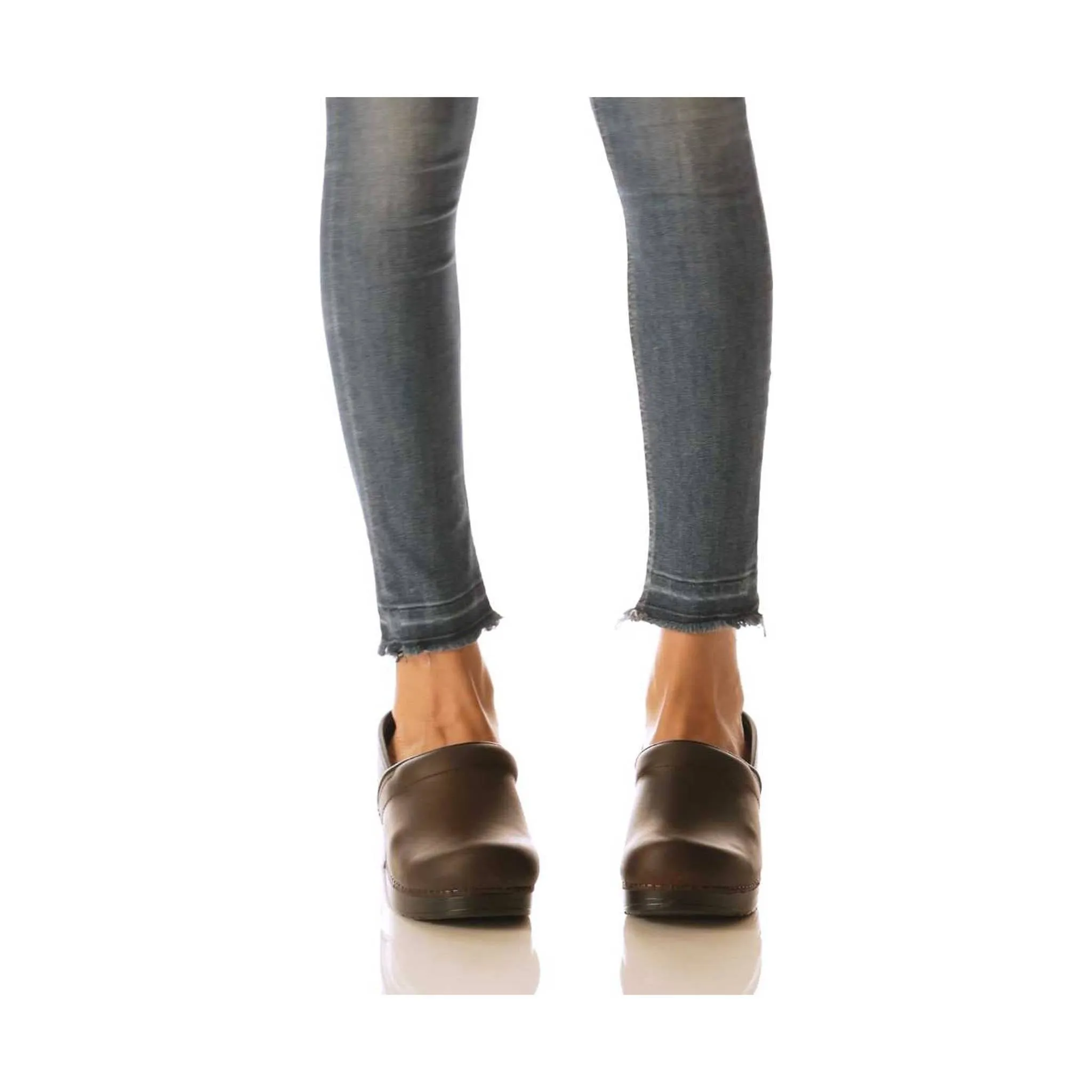 Dansko Women's Professional Wide Pro - Antique Brown Oiled