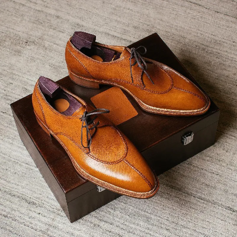 Handmade In Italy Split Toe Oxfords
