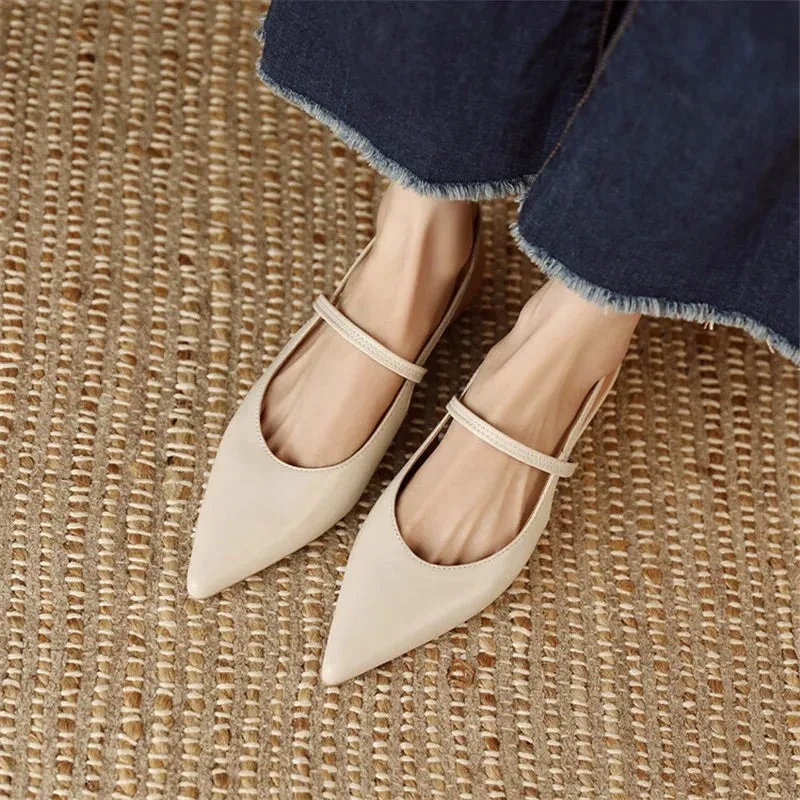 Kenya Pointed Toes Leather Slip-On Mules