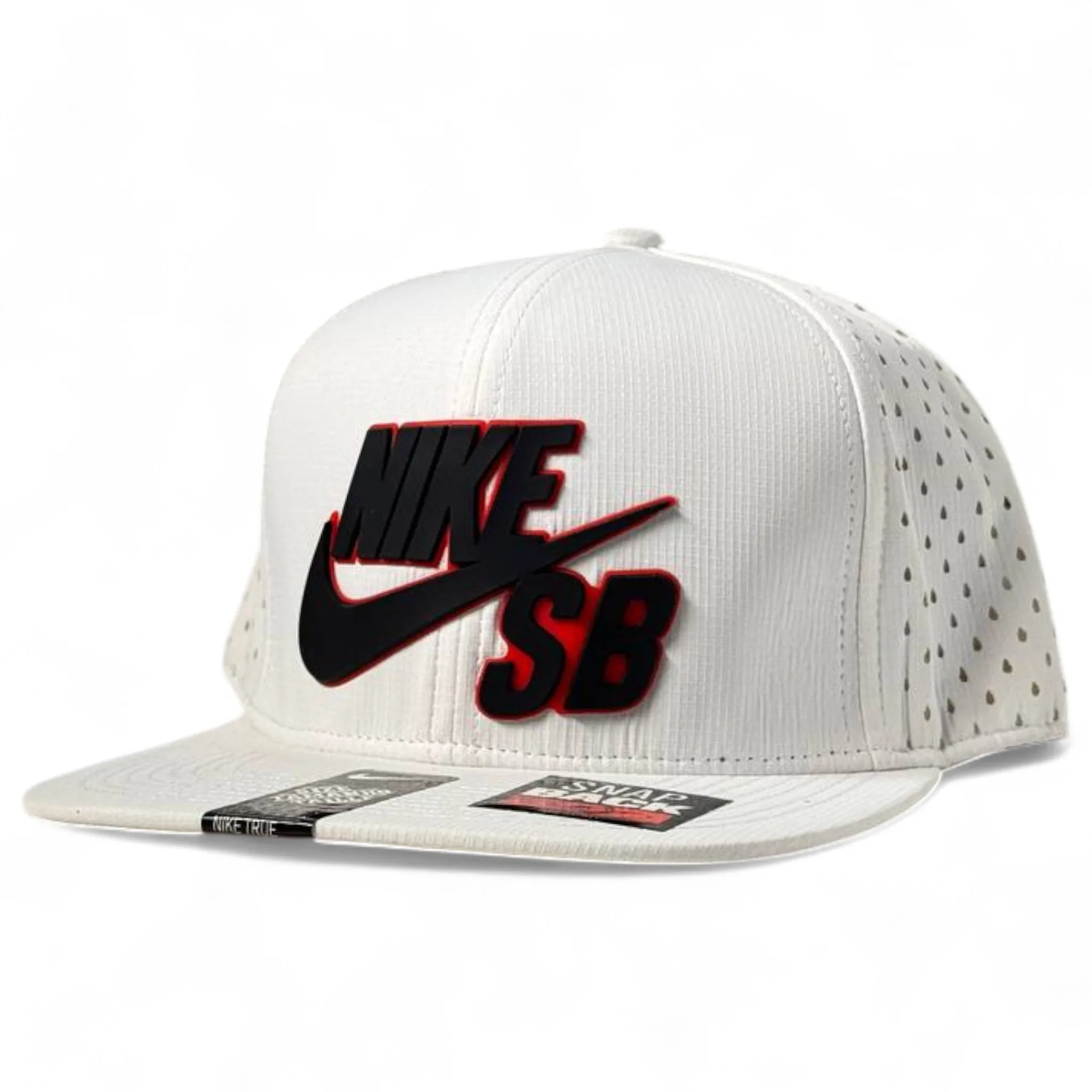 Nike SB White Snapback Cap – Bold Skateboarding Style