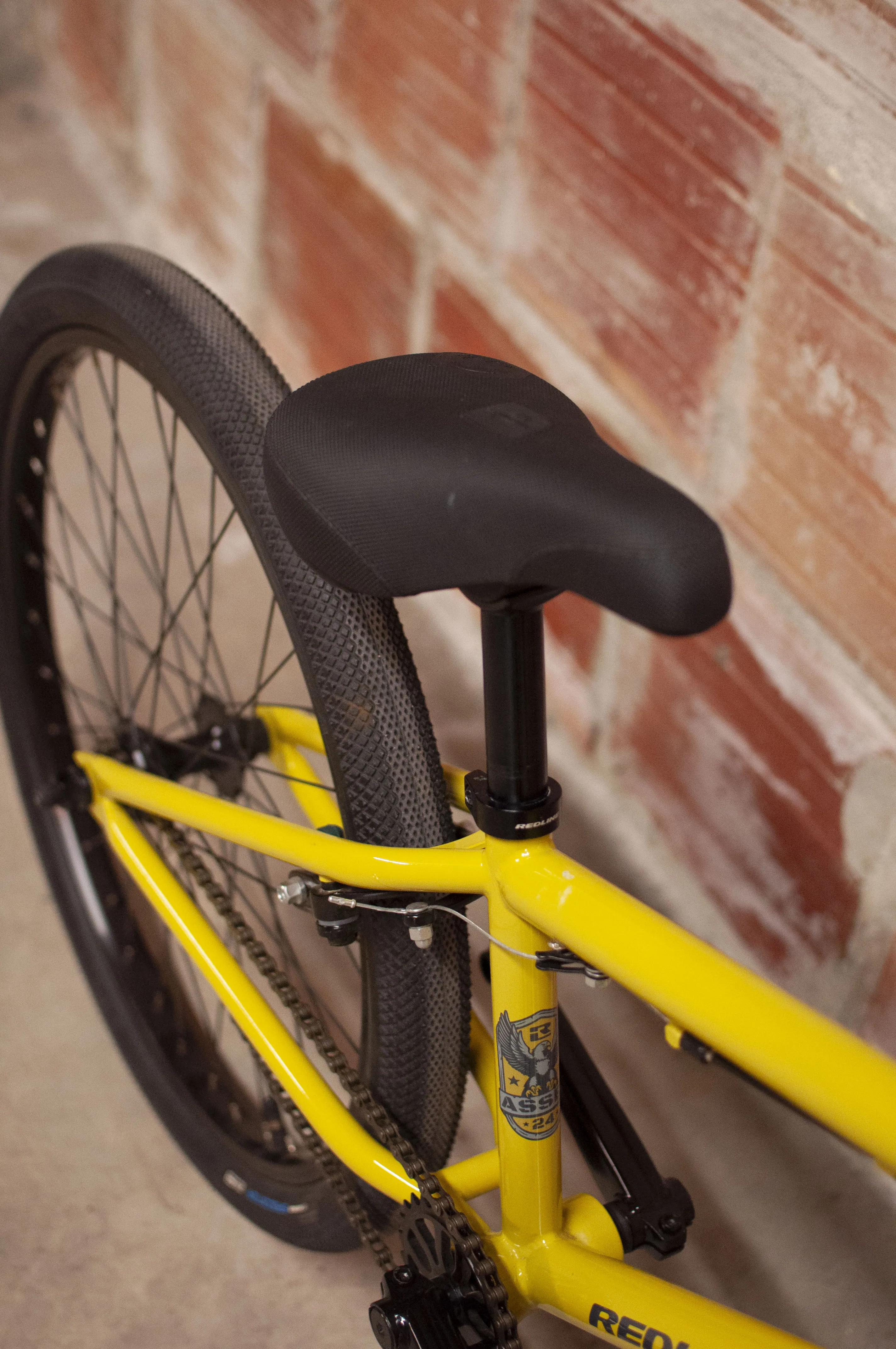 Redline Asset 24 BMX Bike, 23 cm, Yellow
