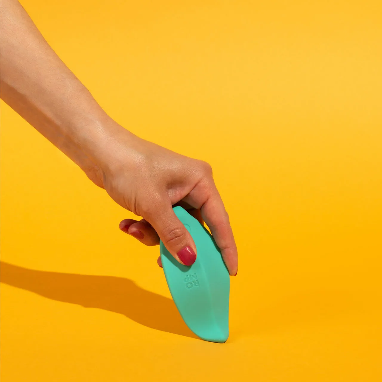 ROMP Wave Lay-On Vibrator