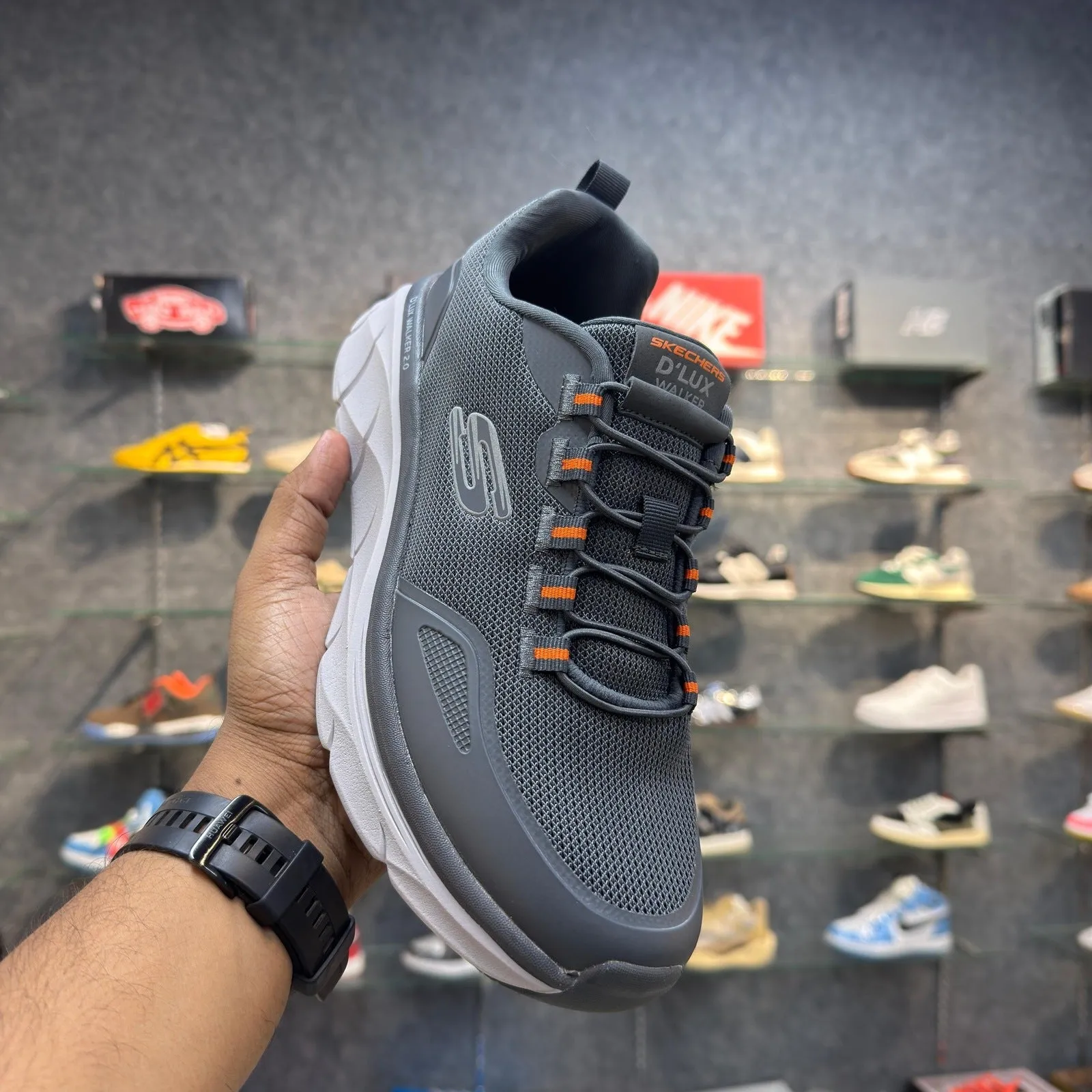 Sketcher Dlux Walker "Dark Gray"