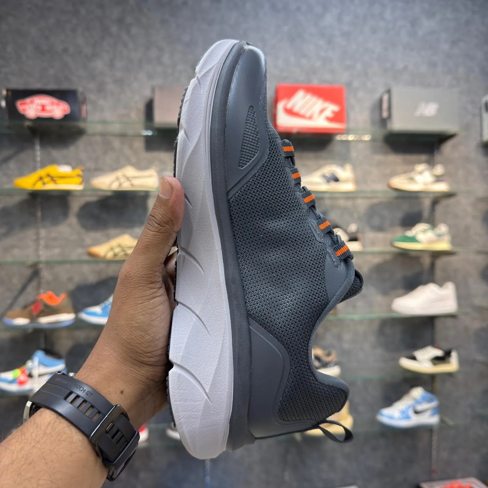 Sketcher Dlux Walker "Dark Gray"
