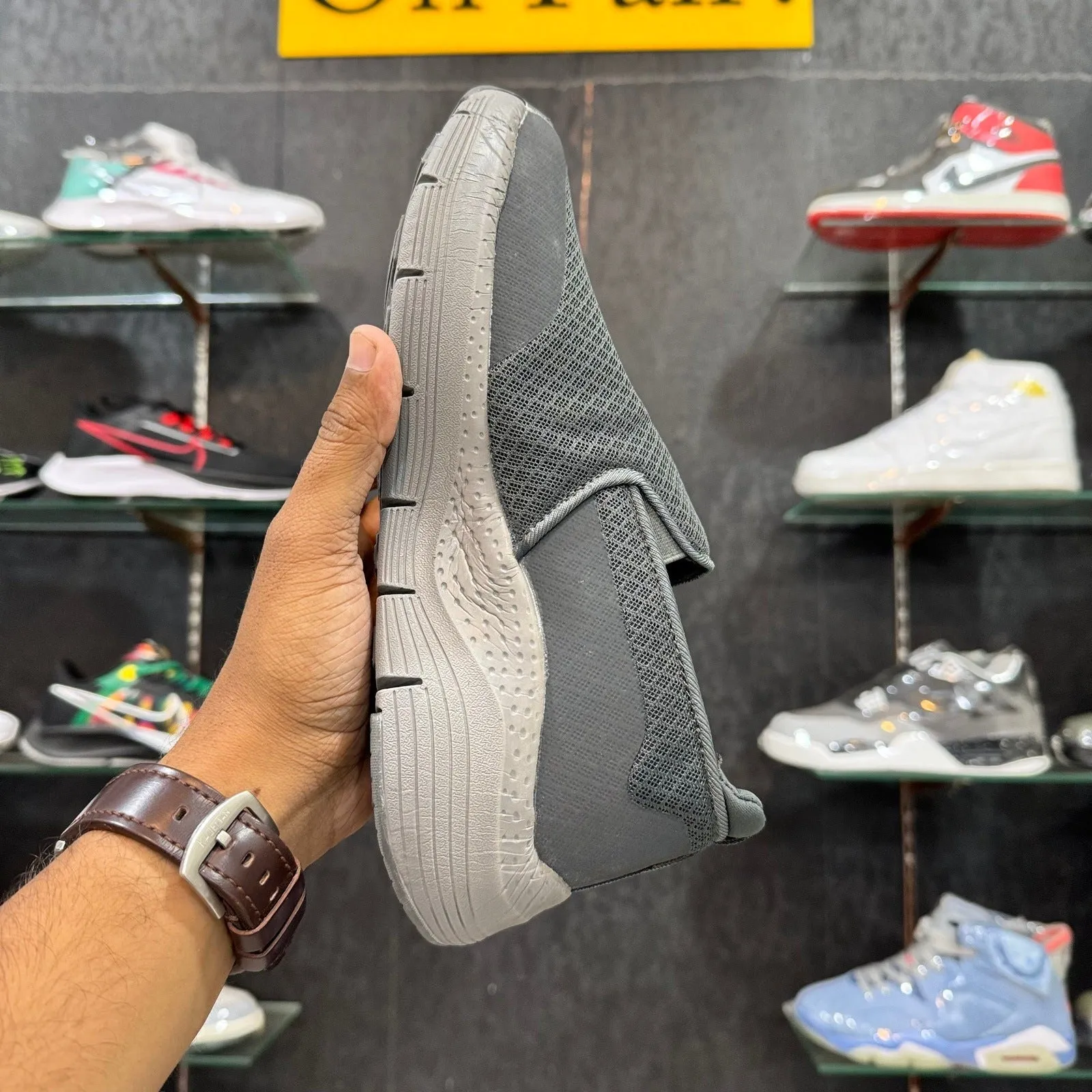 Slip on Grey