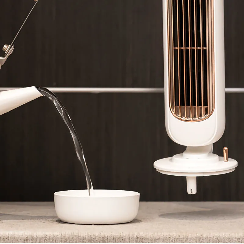 Small Fan Desktop Spray Electric Fan Humidifier