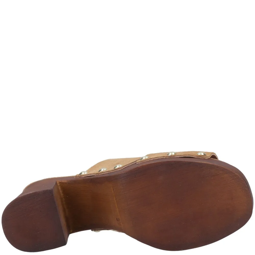 Tan Perle Platform Sandals
