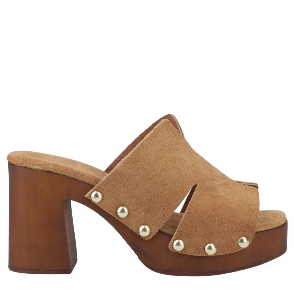 Tan Perle Platform Sandals