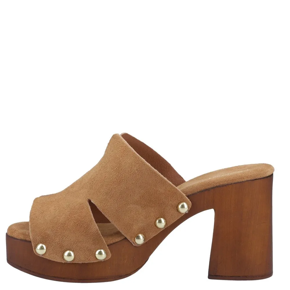 Tan Perle Platform Sandals