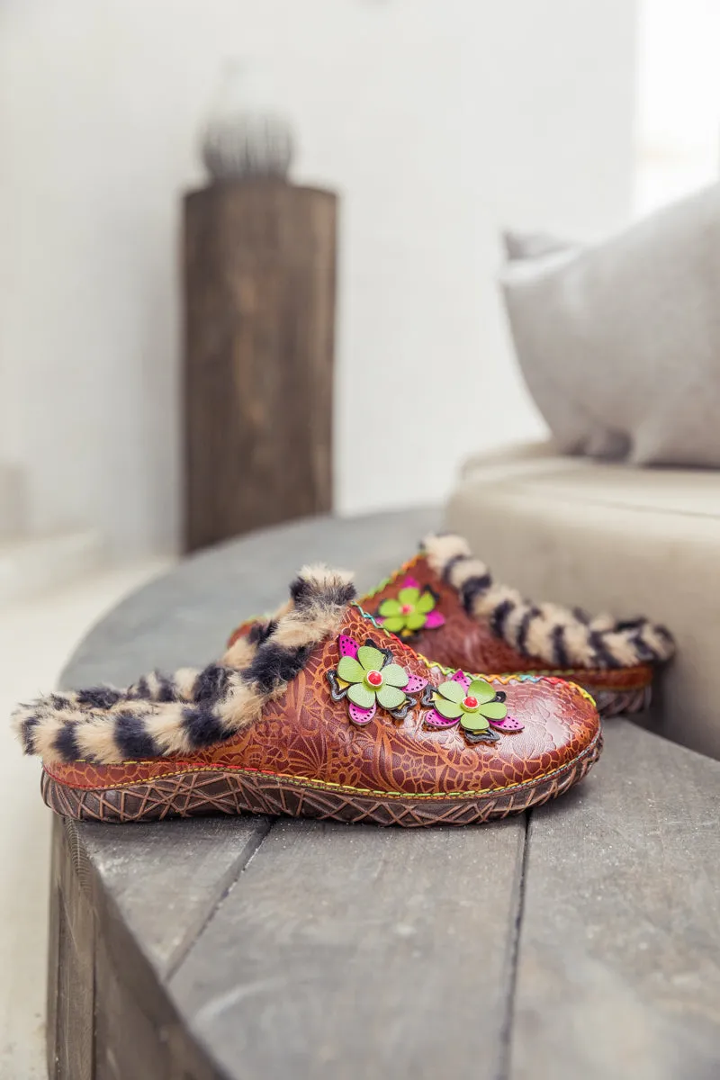 Tiger Printed Wool Lined Applique Leather Slipper - Brown