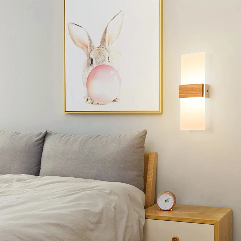 Tuuli wall lamp