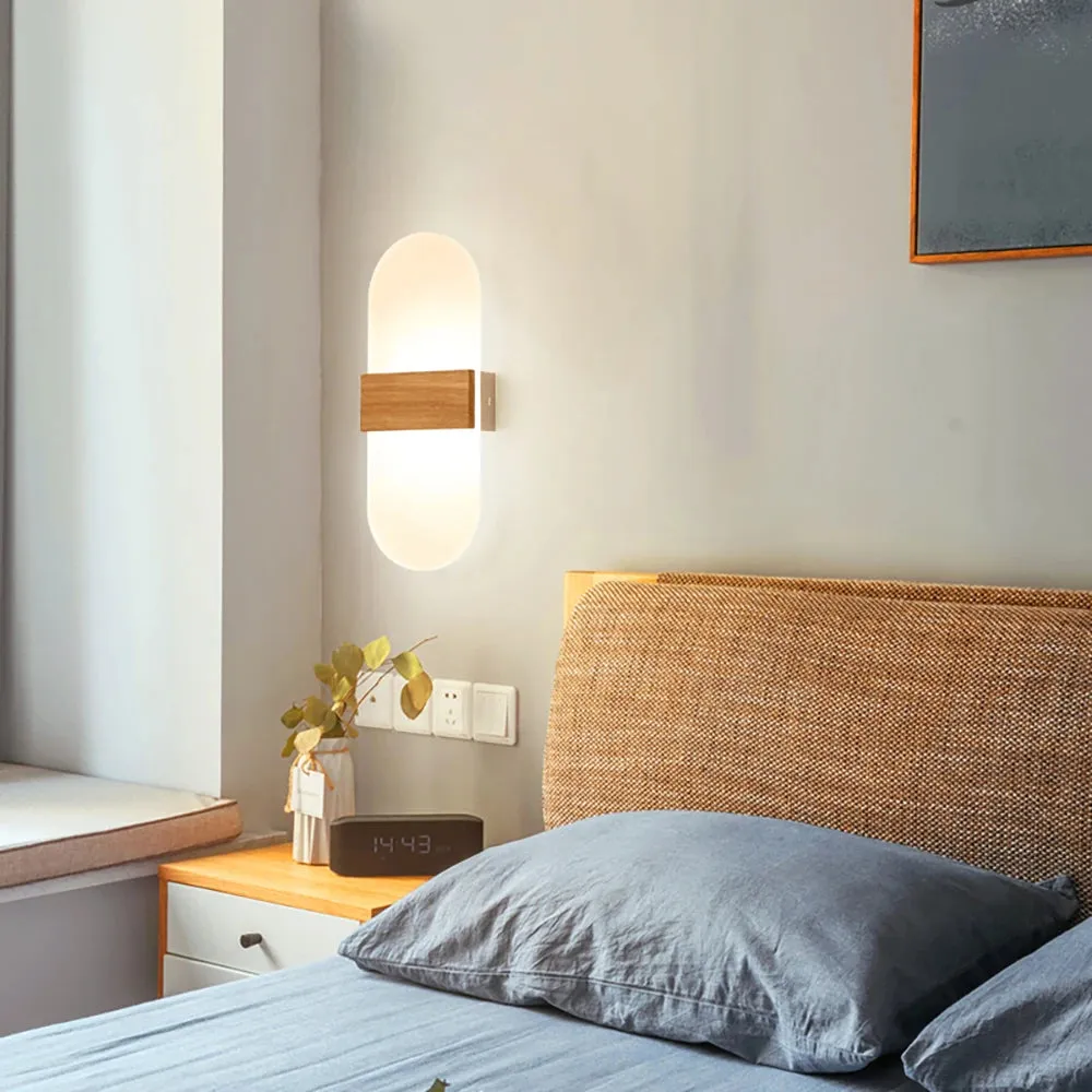 Tuuli wall lamp