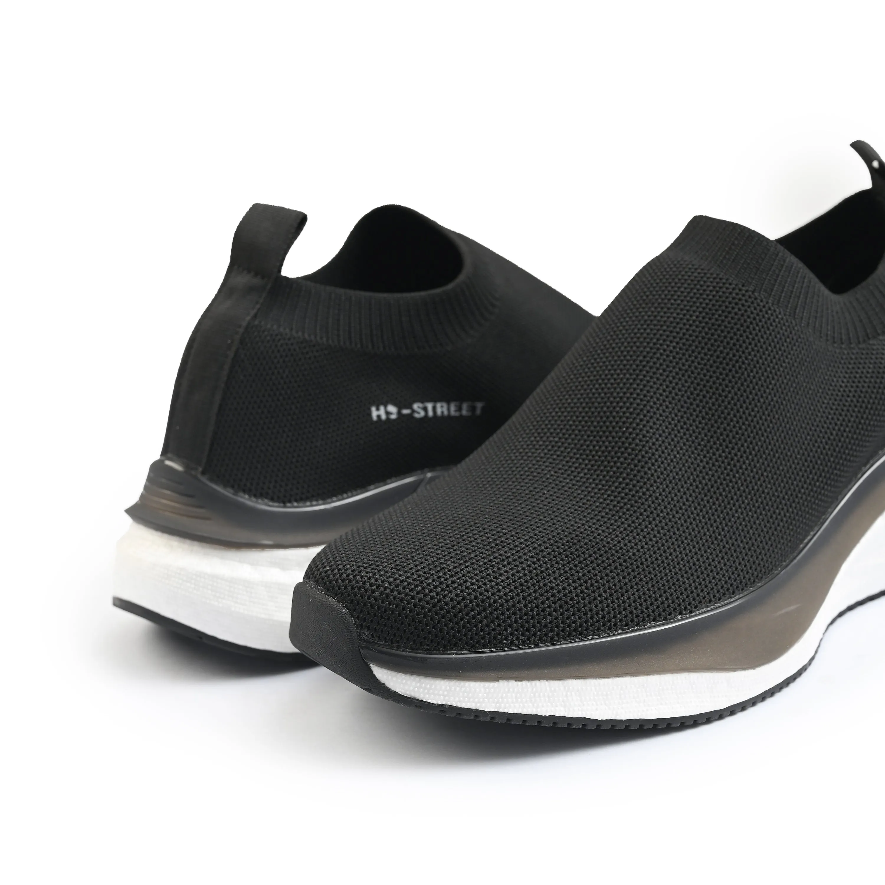 ULTRA SOFT KNITED SHOES