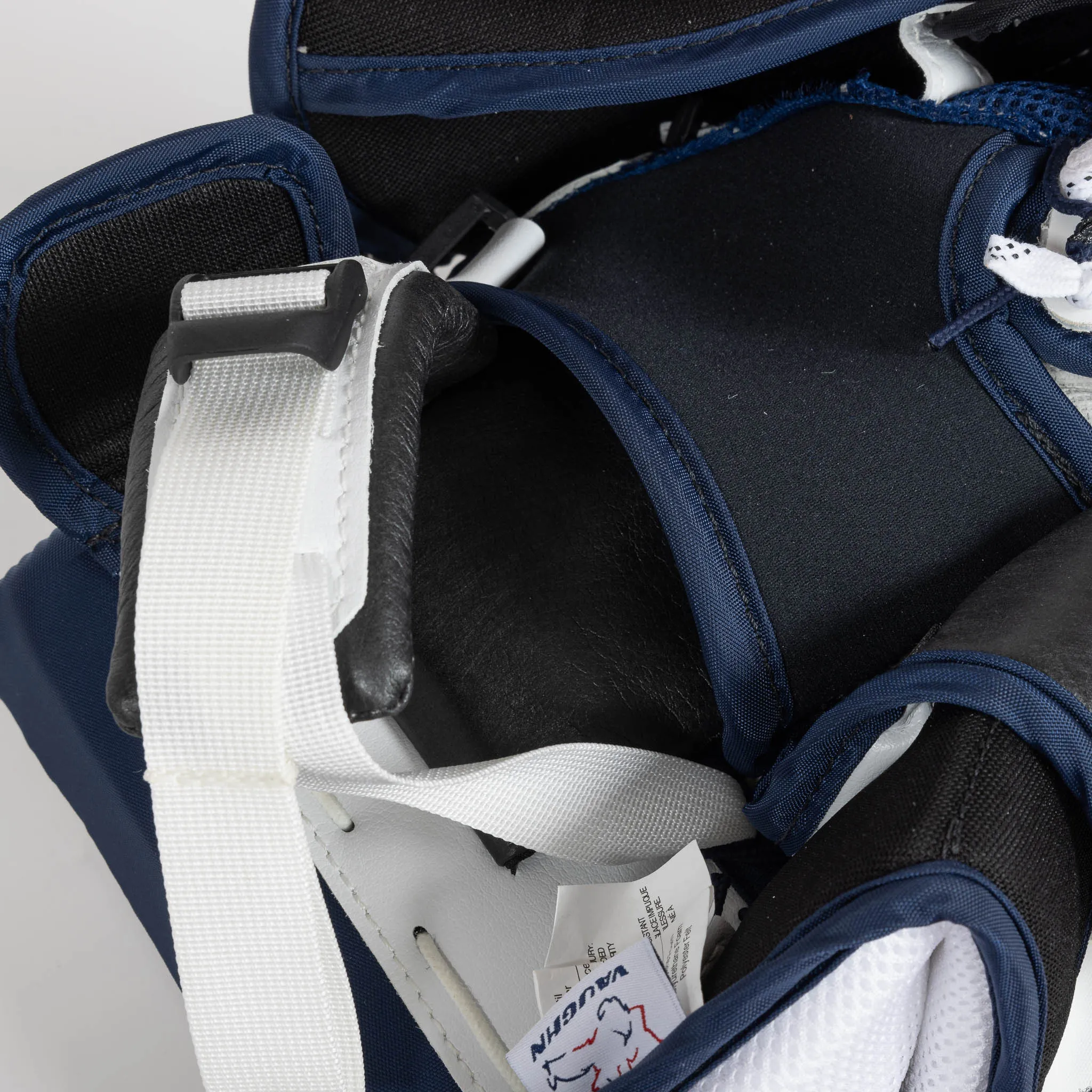 Vaughn Ventus SLR3 Pro Carbon Senior Goalie Catcher