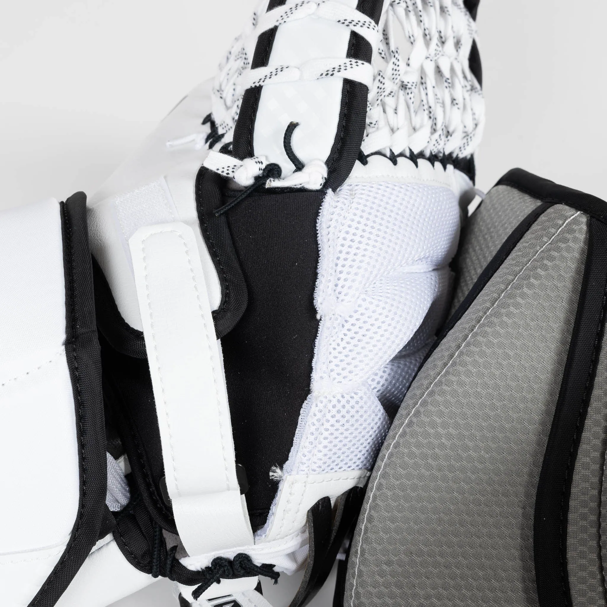 Vaughn Ventus SLR3 Pro Senior Goalie Catcher