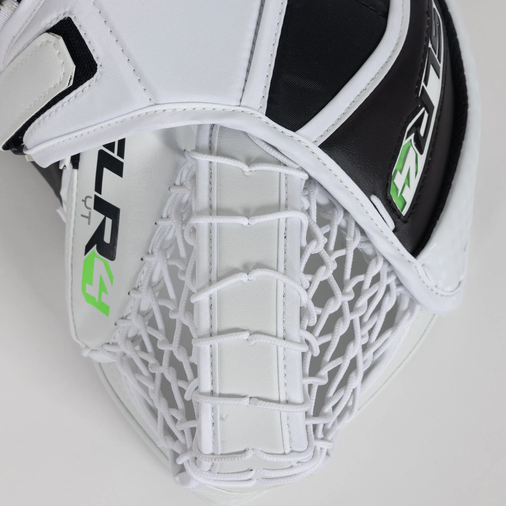 Vaughn Ventus SLR4 Youth Goalie Catcher
