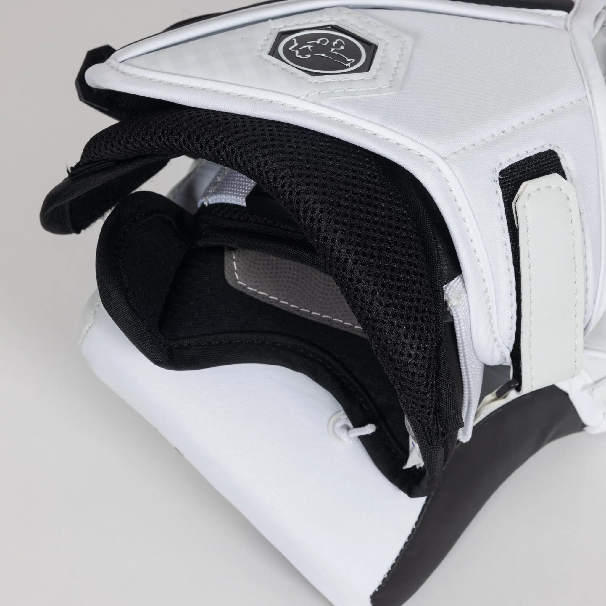 Vaughn Ventus SLR4 Youth Goalie Catcher