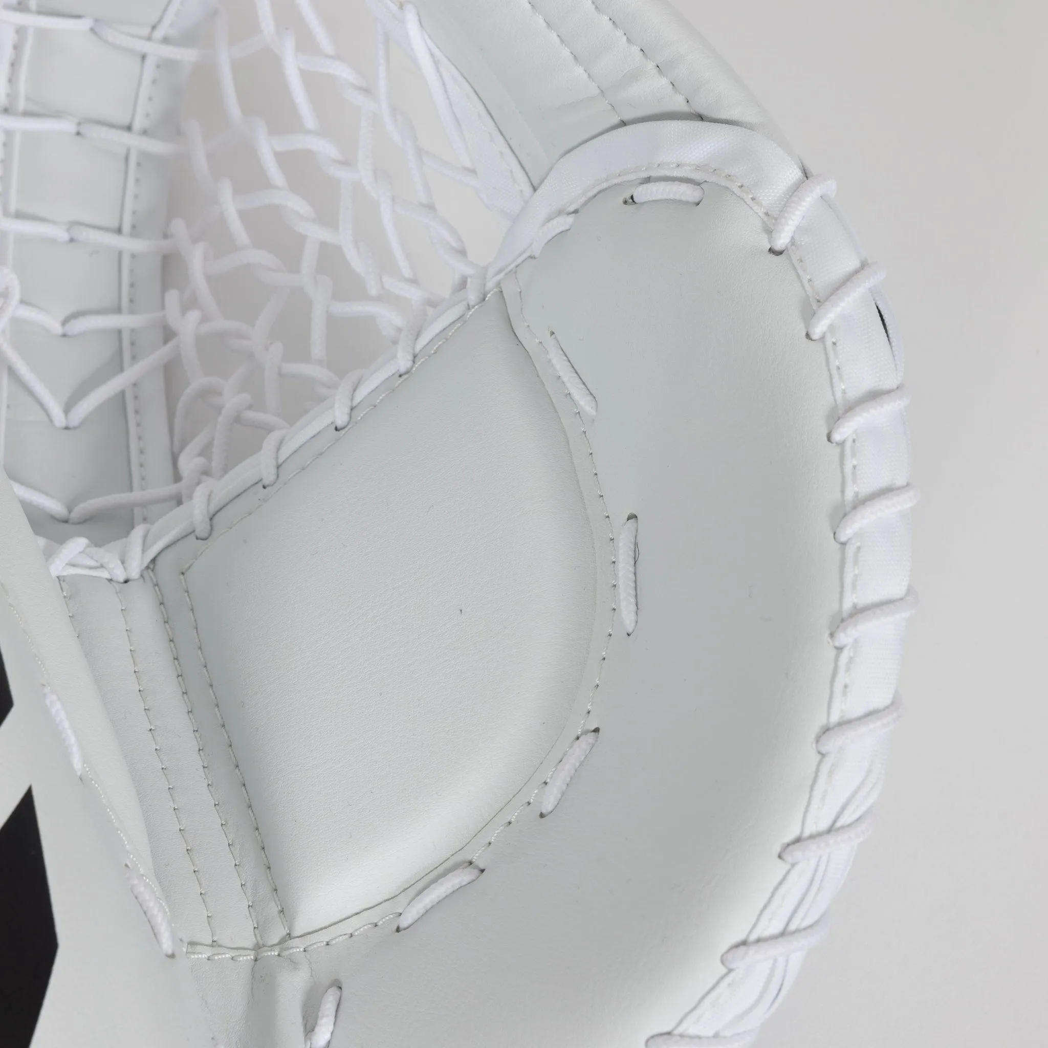 Vaughn Ventus SLR4 Youth Goalie Catcher
