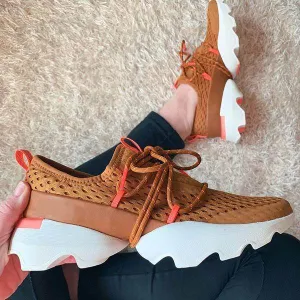Women's Casual Sports Shoes - Single-Layer Design