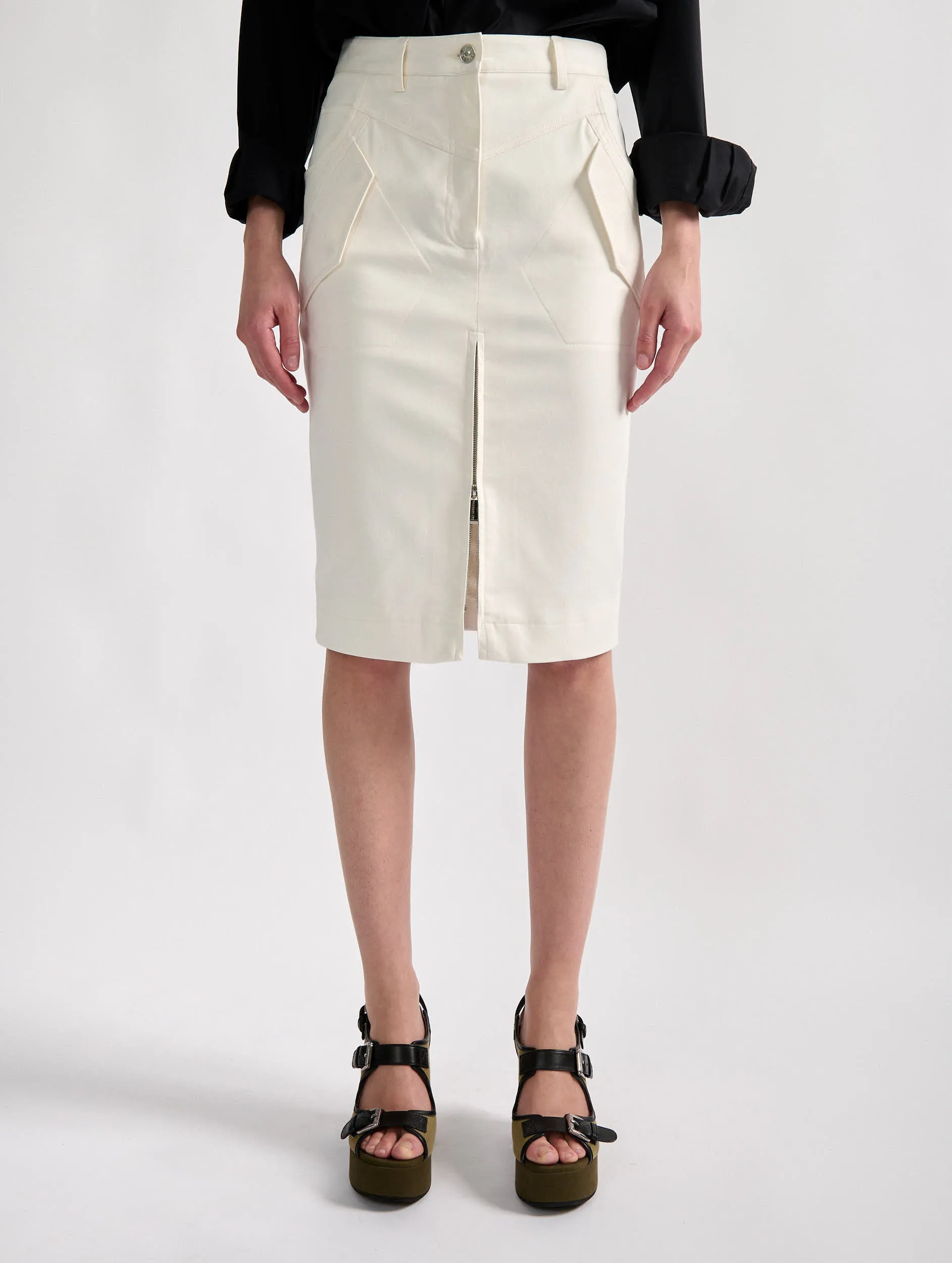 Zipped pencil skirt in ivory stretch gabardine